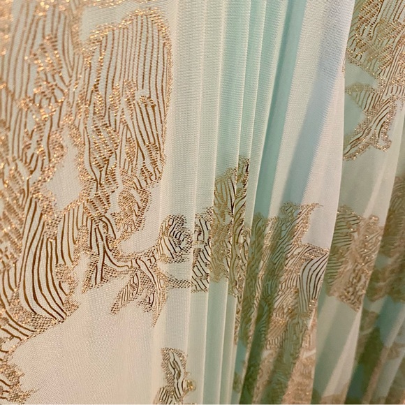 Xscape Halter Dress - Picture 4 of 6